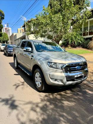 FORD RANGER 3.2 XLT 4X4 CD 20V DIESEL 4P AUTOMÁTICO FORD RANGER 3.2 XLT 4X4 CD 20V DIESEL 4P AUTOMÁTICO